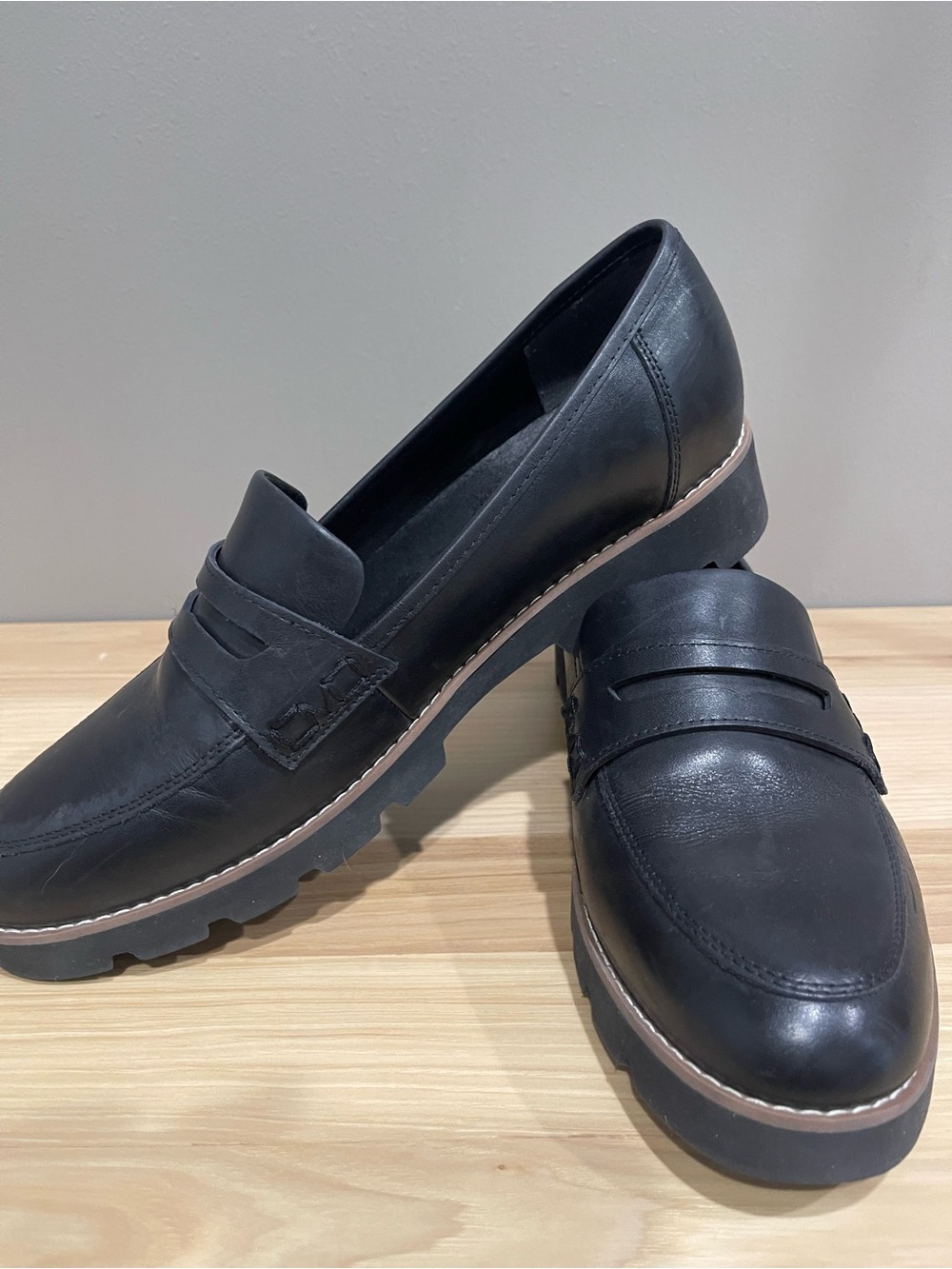 Vionic Cheryl II Leather Loafer 9 1/2
